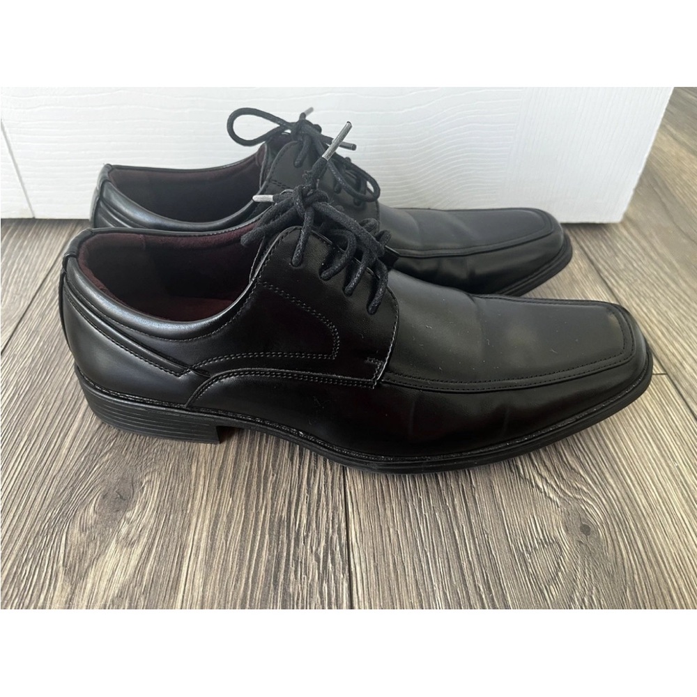 freeman mens shoes Size 7.5
